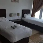 Backpacker Dubai