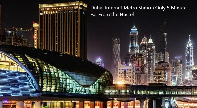 Backpacker * Dubai
